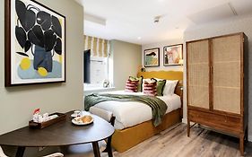 Colston Street I Your Apartment